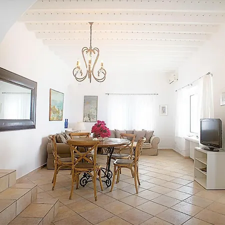 Aeri & 4* Тоурлос