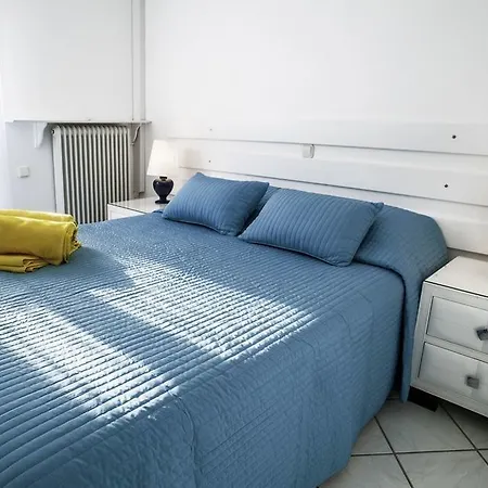 Aeri & Aparthotel Tourlos