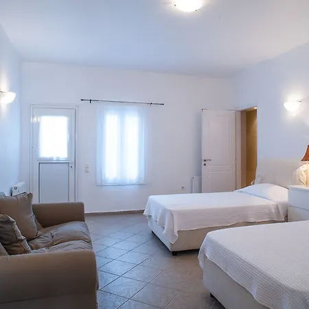 Aeri & Aparthotel Tourlos